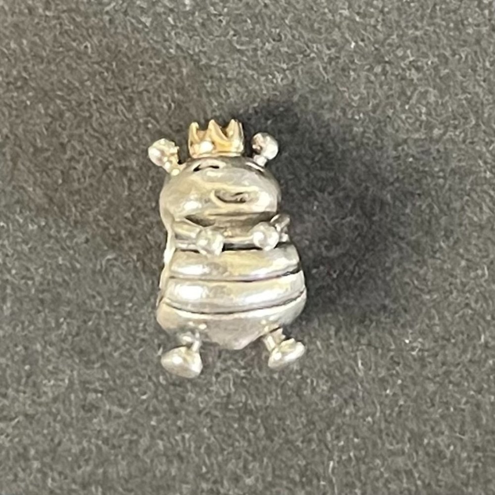 Pandora Queen Bee Sterling Silver Charm Retired 925 ALE